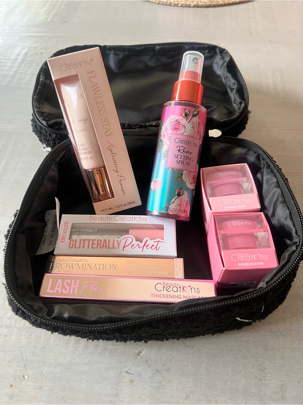Beauty Creations Makeup set with Black Cosmetic Case
